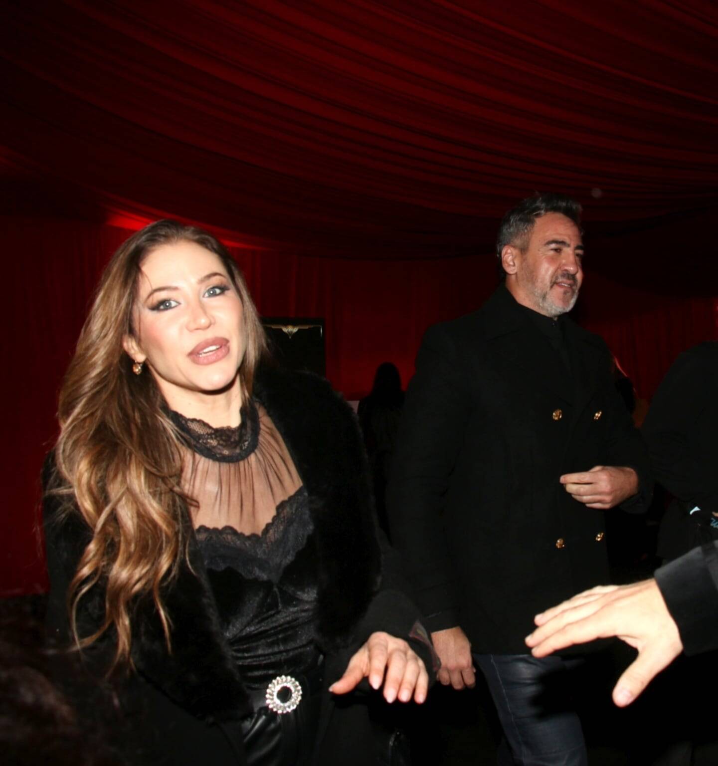 Adabel Guerrero y Rodrigo Alenaz en el estreno de Drácula II: Resurrección