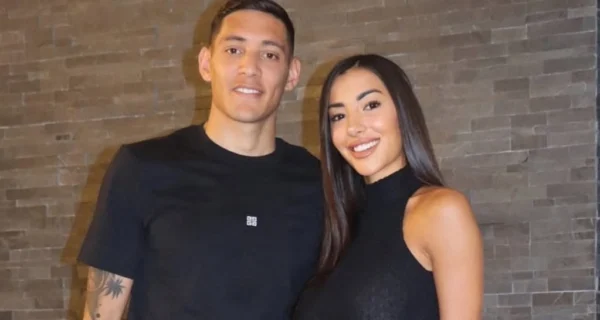 Bárbara Occhiuzzi y Nahuel Molina en un evento familiar