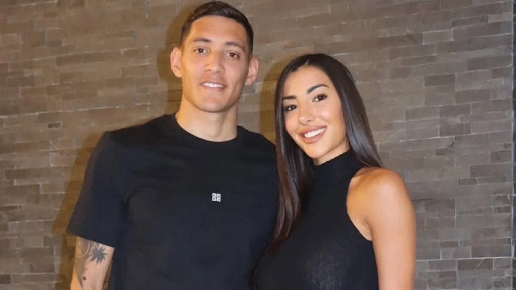 Bárbara Occhiuzzi y Nahuel Molina en un evento familiar