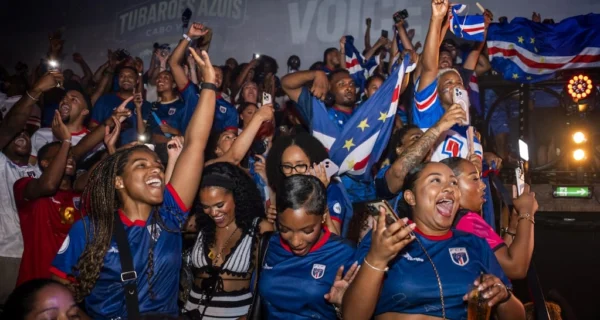 Celebración de los jugadores de Cabo Verde tras clasificar al Mundial 2026