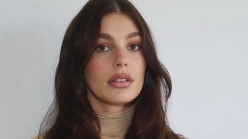 Camila Morrone viajando a Dallas
