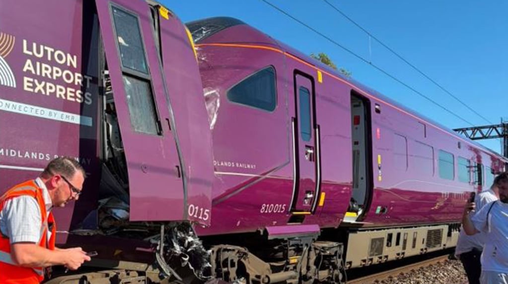 Accidente de tren en Bedford, Inglaterra