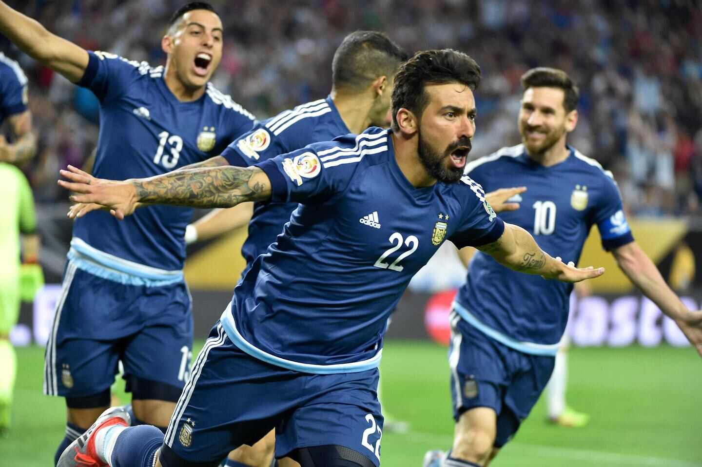 Jugadores de la Selección argentina celebrando un gol en la Copa América Centenario 2016