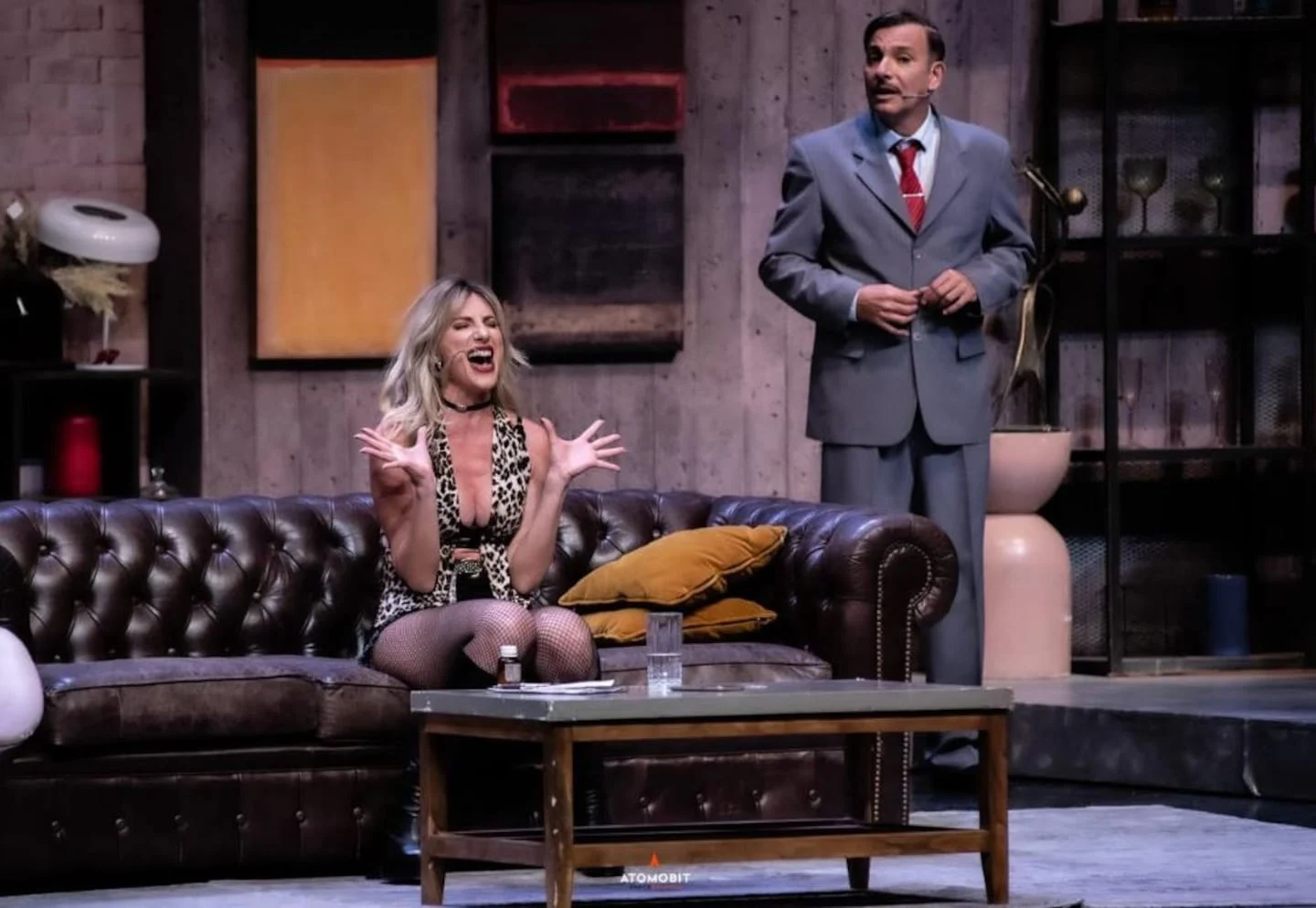Daniela Pantano en escena durante su debut en 'La cena de los tontos' en el Teatro Astral