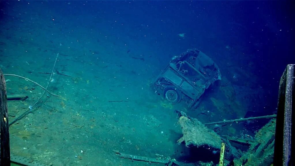Ford Super Deluxe Woody de 1941 encontrado en el USS Yorktown hundido