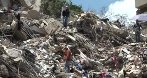 Destrucción en Puerto Viejo tras los terremotos en Venezuela