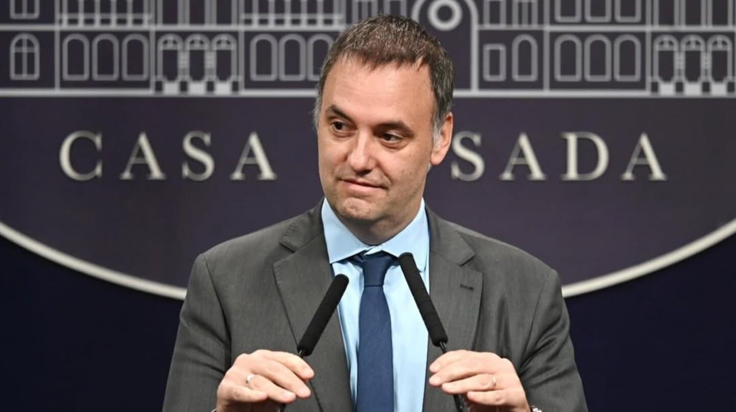 Martín Insaurralde durante una conferencia de prensa en la Casa Rosada