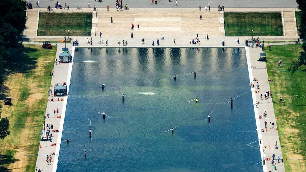 Estanque reflectante del Monumento a Lincoln en Washington D.C