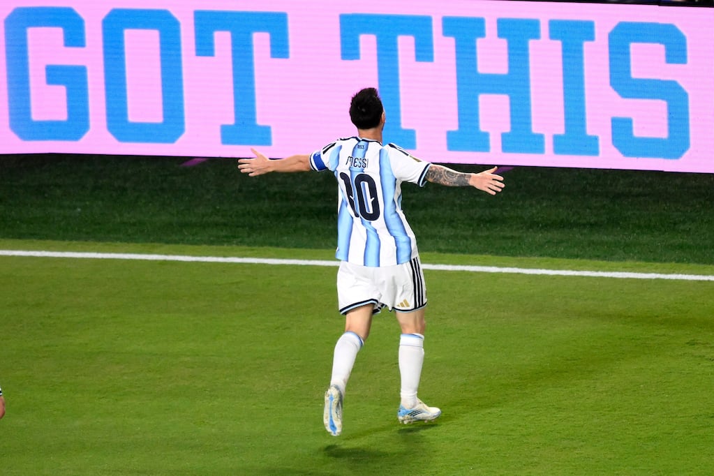 Humor digital argentino y negatividad en redes sociales