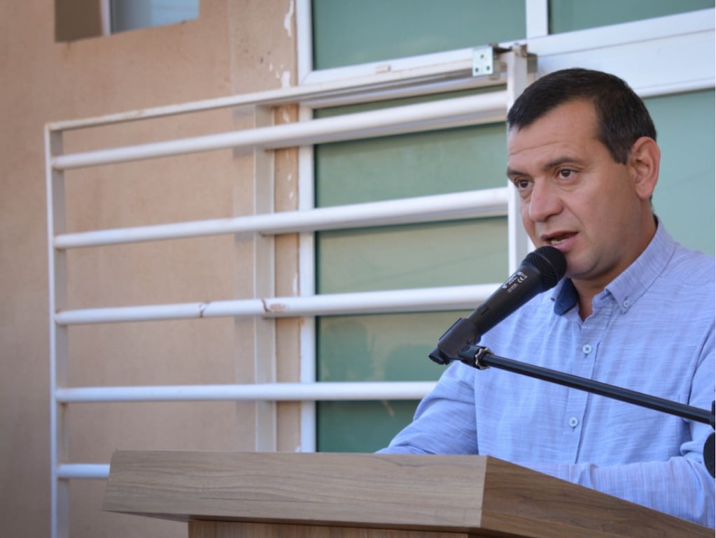 Intendente de Añelo, Fernando Banderet, en conferencia de prensa
