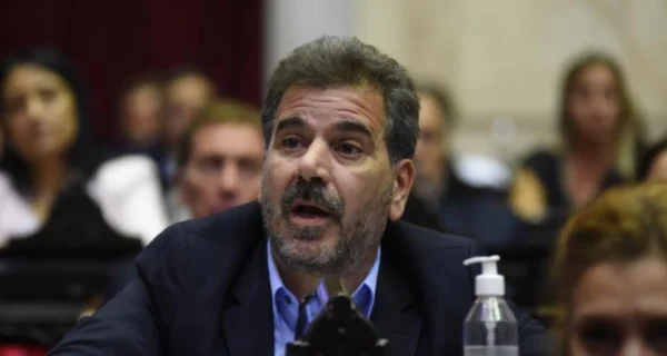 Celebración del PRO por la renuncia de Manuel Adorni