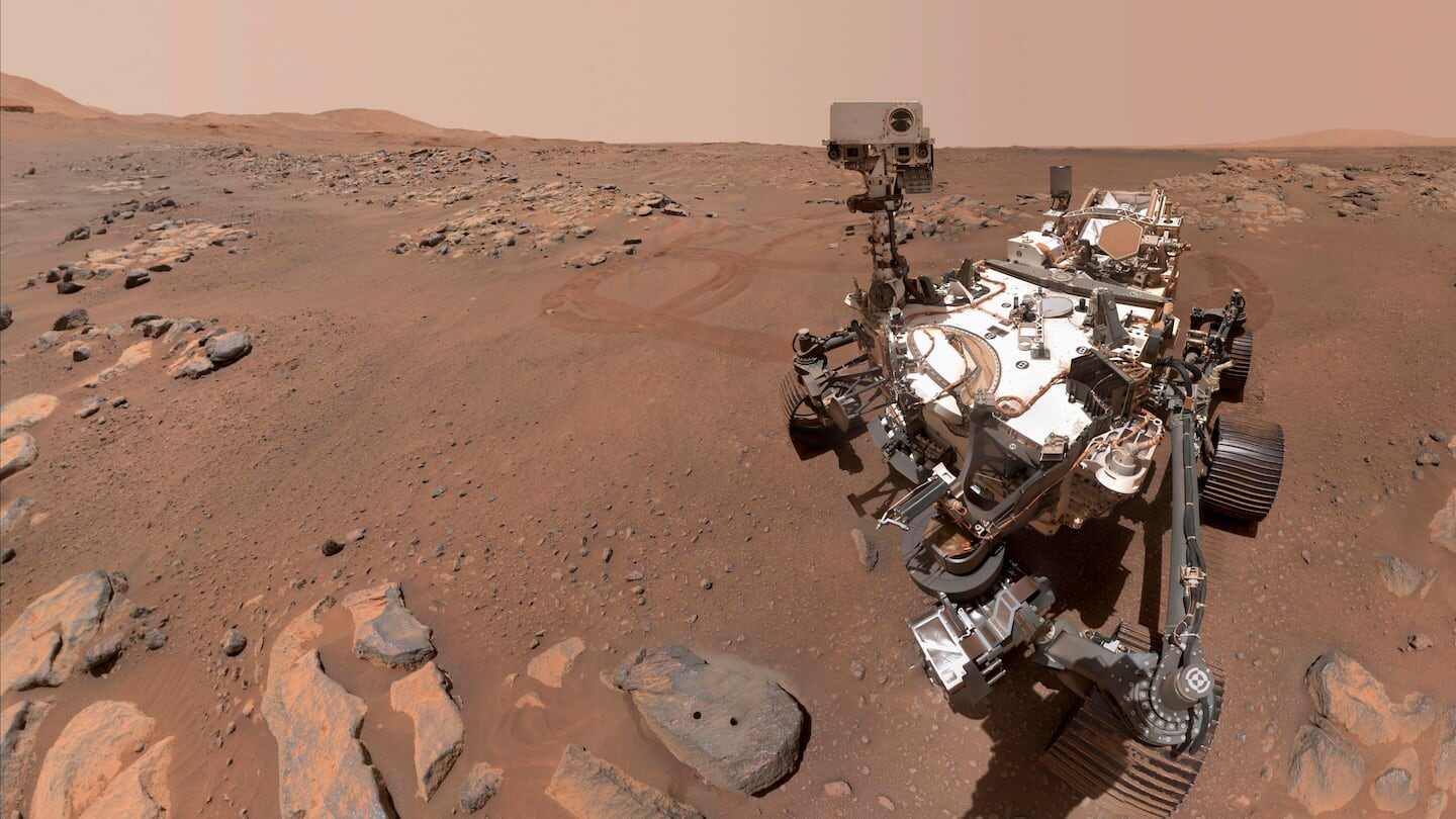 Rover Perseverance de la NASA en la superficie de Marte