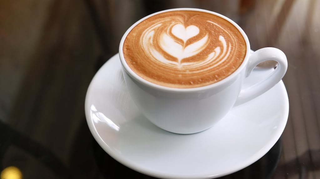 Preparación de café con atención a la temperatura del agua