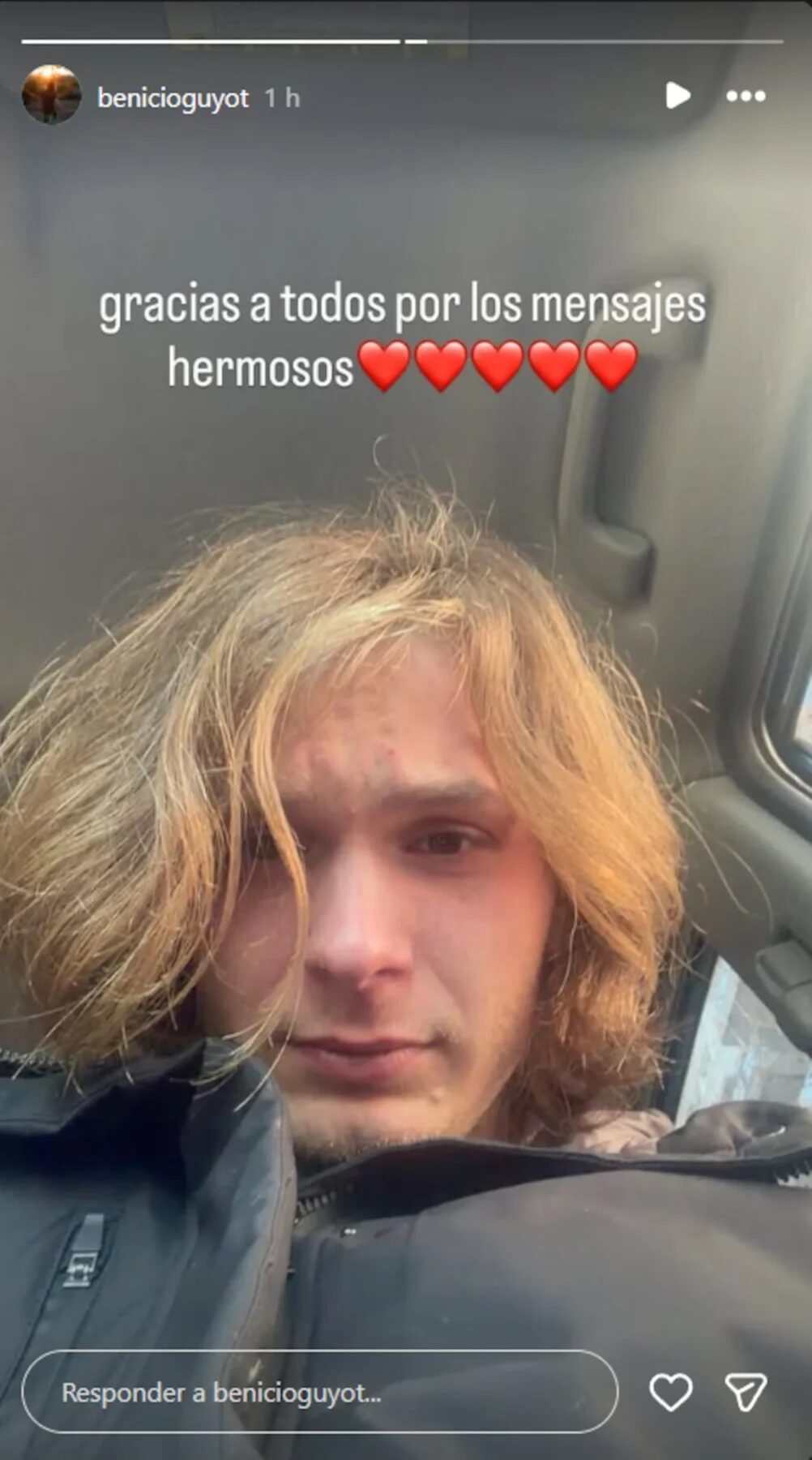 Benicio Guyot agradeciendo mensajes en redes sociales tras la despedida de su madre