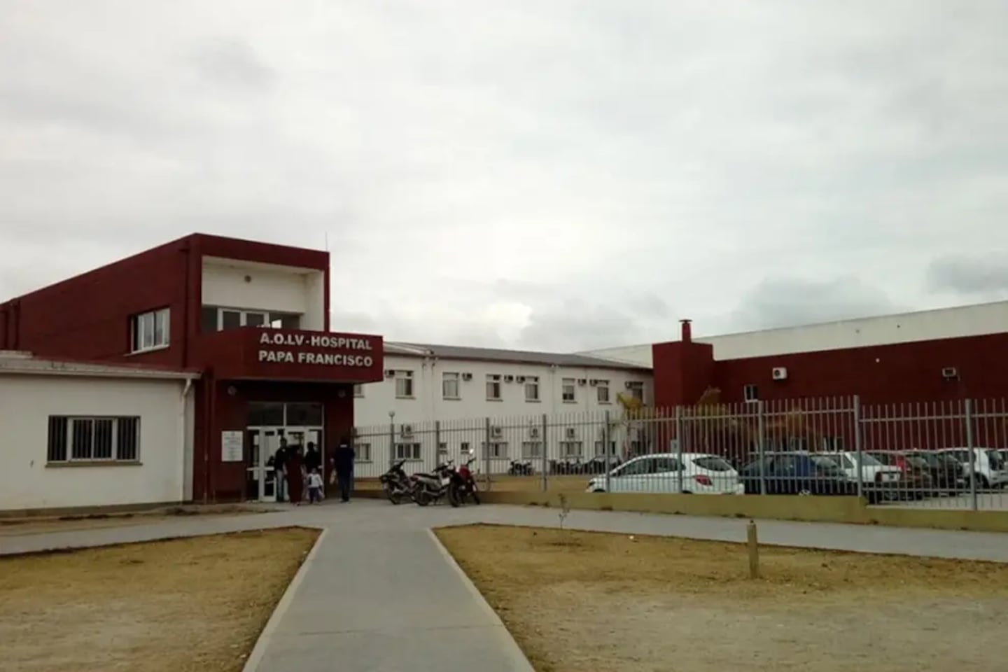 Exterior del Hospital Papa Francisco en Salta, donde se atendió al niño Thiago Altamirano