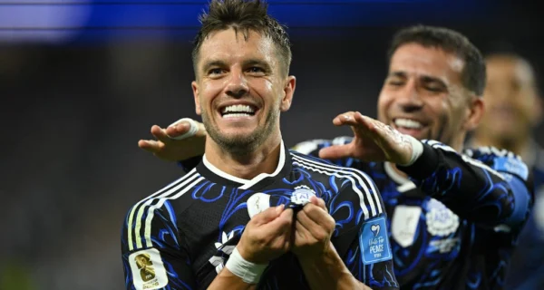 Giovani Lo Celso celebra su gol de tiro libre en el Mundial 2026