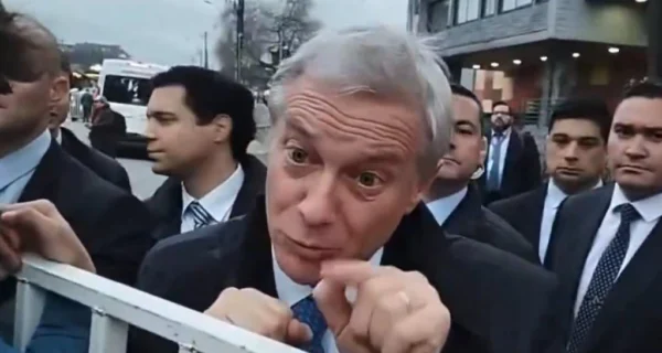 José Antonio Kast en un evento de campaña