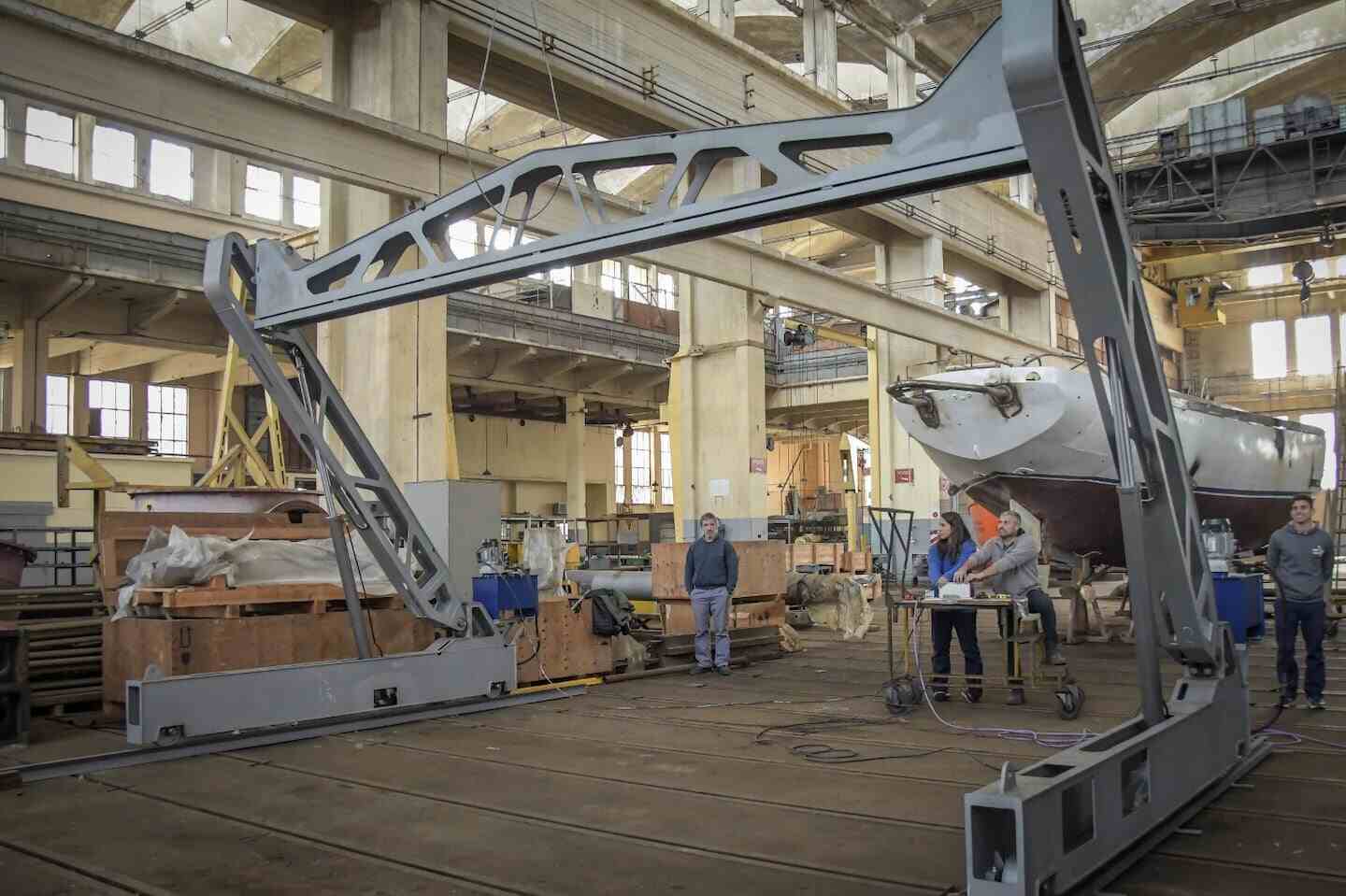 Máquina de impresión 3D en una fábrica de Argentina para construir casas en 24 horas