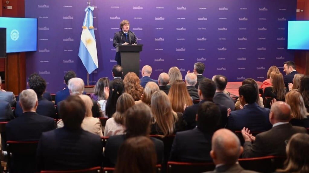 Reunión de Javier Milei con legisladores en Casa Rosada