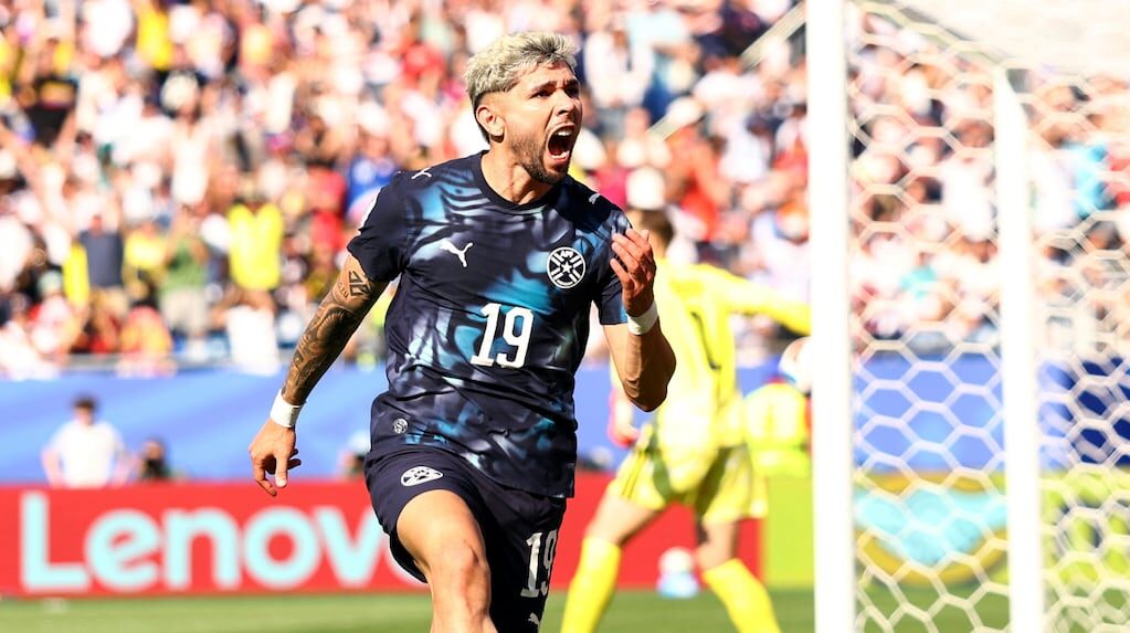 Julio Enciso celebra su gol contra Alemania en el Mundial 2026