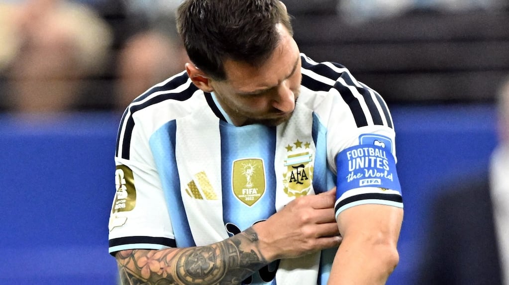 Lionel Messi cantando el himno argentino en el Mundial 2026