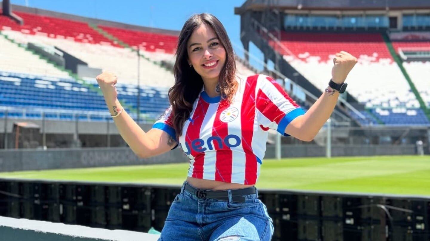 Larissa Riquelme celebra con alegría el triunfo de Paraguay en el Mundial 2026