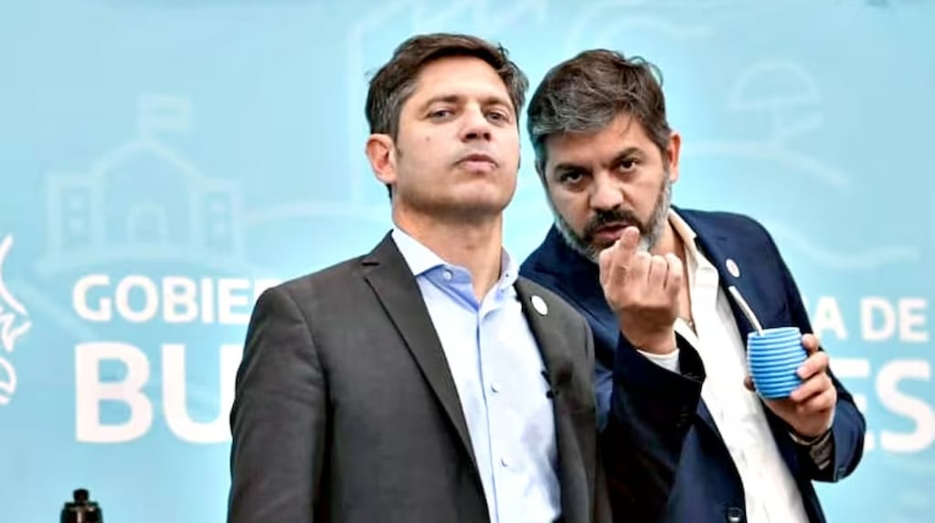 Carlos Bianco y Máximo Kirchner discuten sobre la interna del peronismo