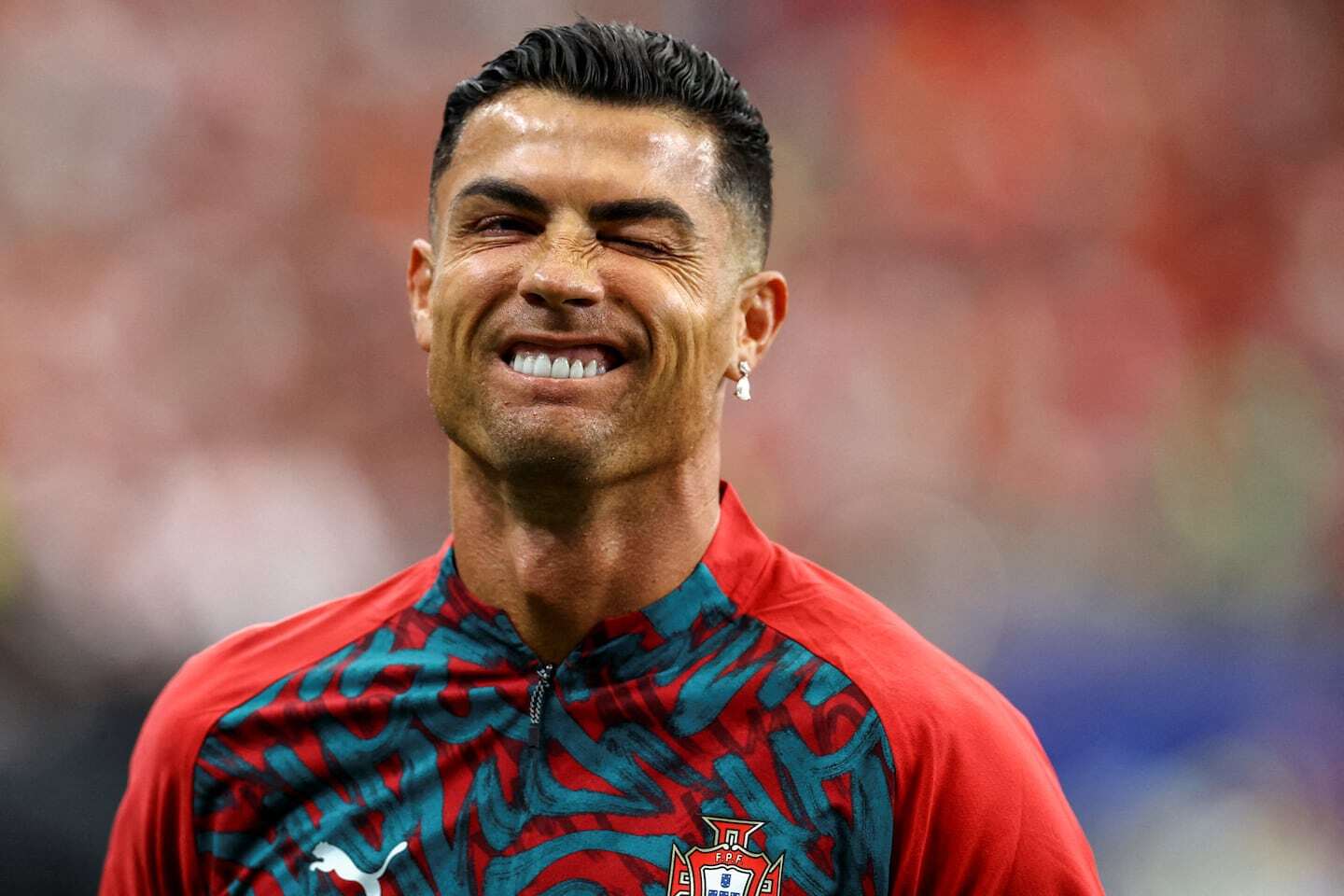 Cristiano Ronaldo sonríe durante un partido del Mundial 2026