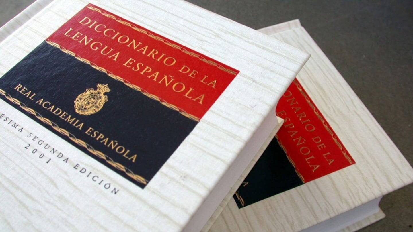 Diccionario de la lengua española de la RAE en su edición de 2001