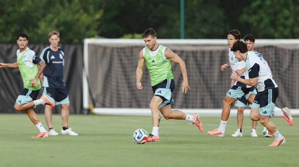 Entrenamiento de la Selección Argentina en Kansas