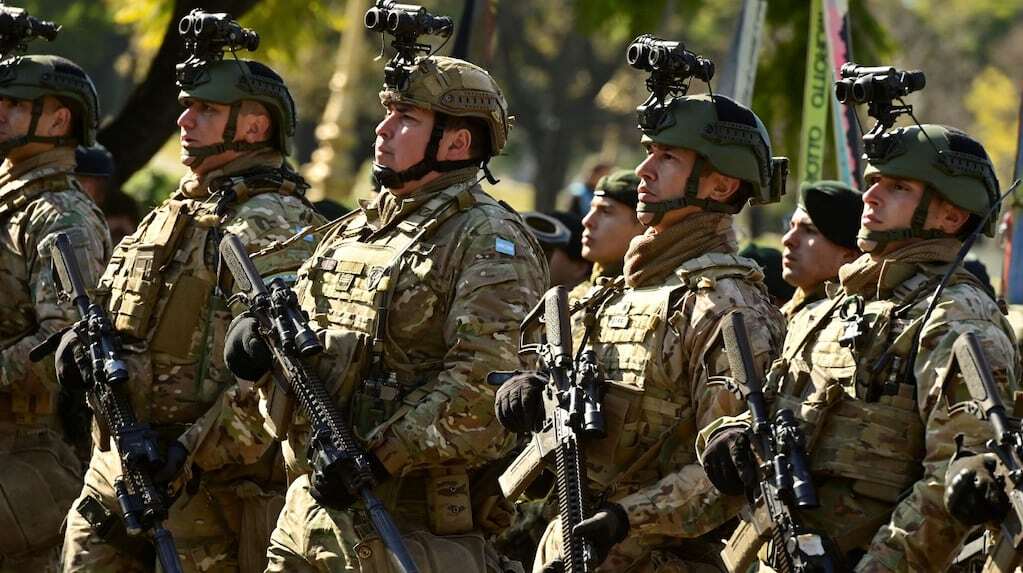 Personal de las Fuerzas Armadas argentinas