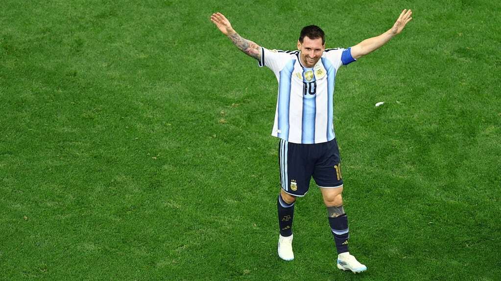 Lionel Messi celebrando su cumpleaños número 39 en el Mundial 2026