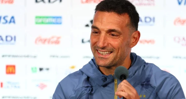 Lionel Scaloni en conferencia de prensa