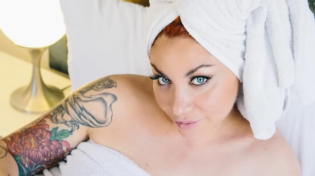 Lourdes Fernández en una producción de fotos