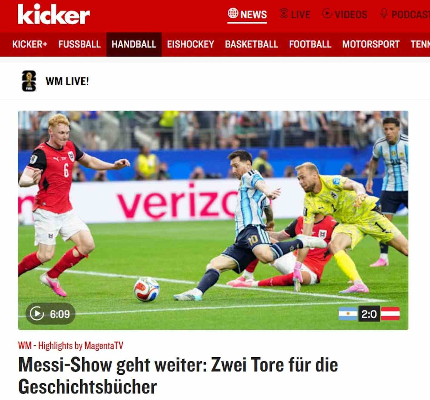 Lionel Messi en acción durante el Mundial, anotando un gol contra Austria