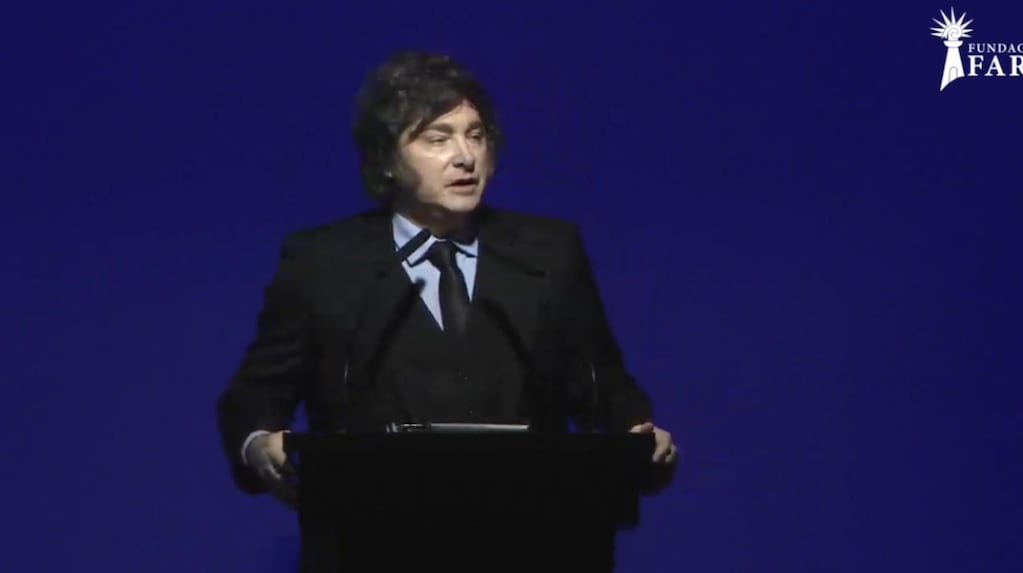 Javier Milei y Adrián Ravier en la Fundación Faro