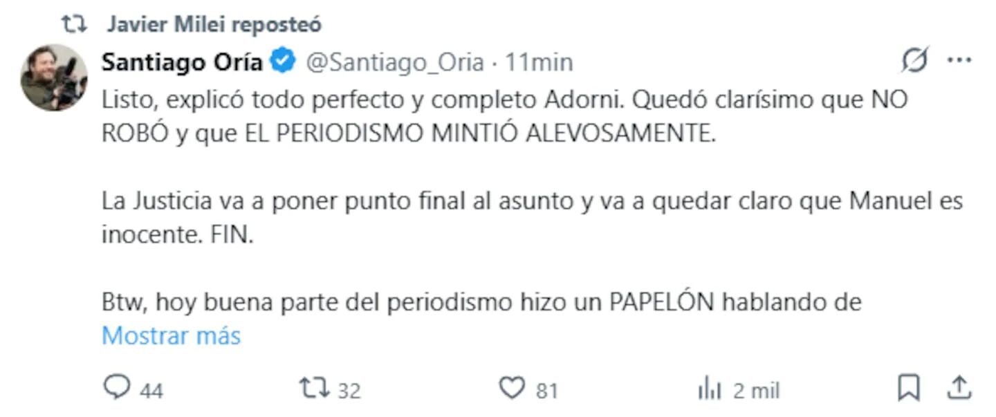 Tweet de Javier Milei defendiendo a Manuel Adorni en medio de un escándalo patrimonial