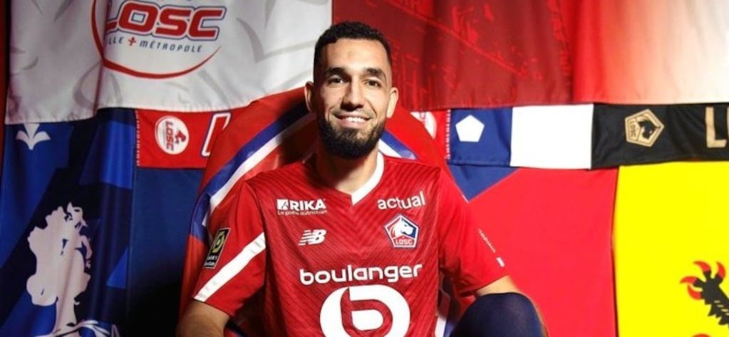 Nabil Bentaleb durante un partido de fútbol