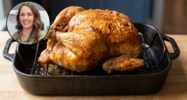 Pollo al horno con piel crocante preparado por Narda Lepes