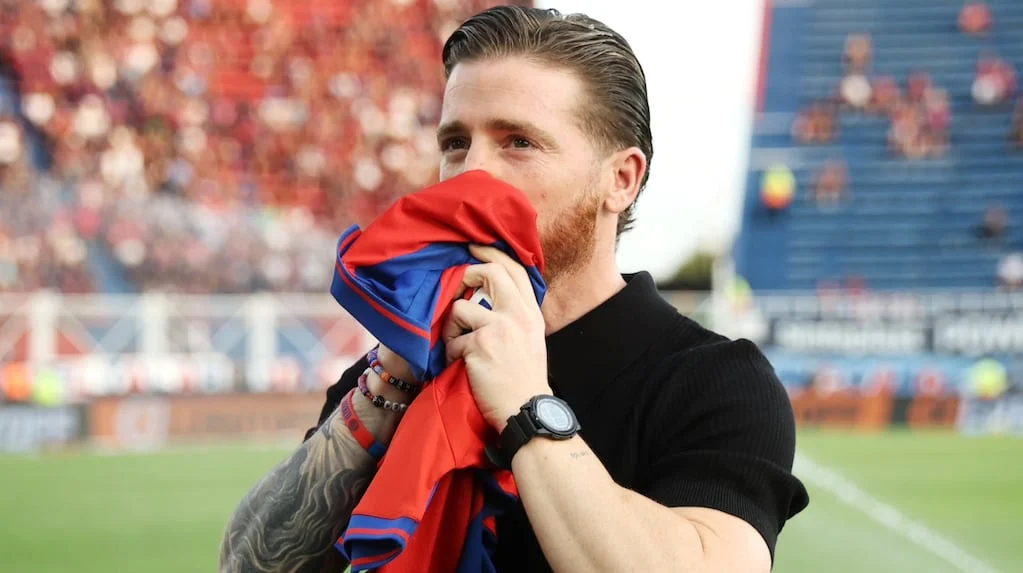 Iker Muniain nuevo director técnico de San Lorenzo