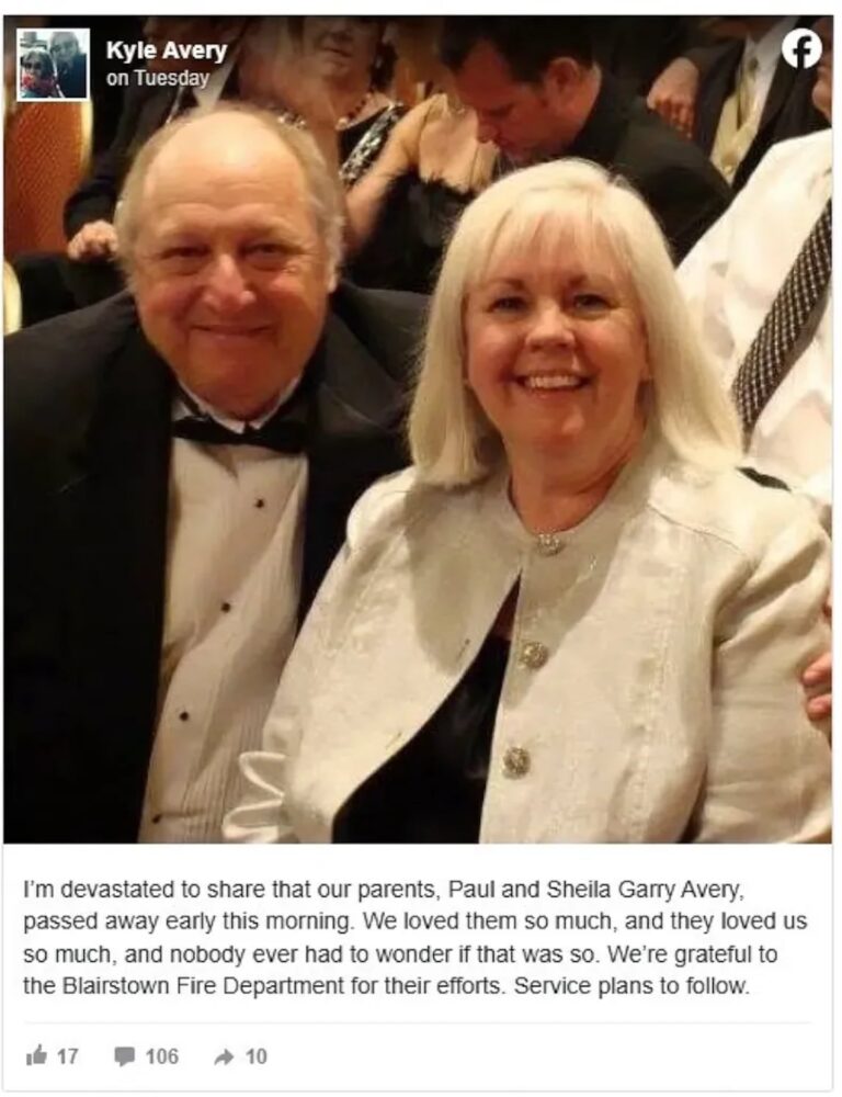 Paul y Sheila Avery en un evento formal, sonriendo juntos