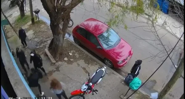 Escena de la pelea en San Fernando donde un niño fue herido de bala