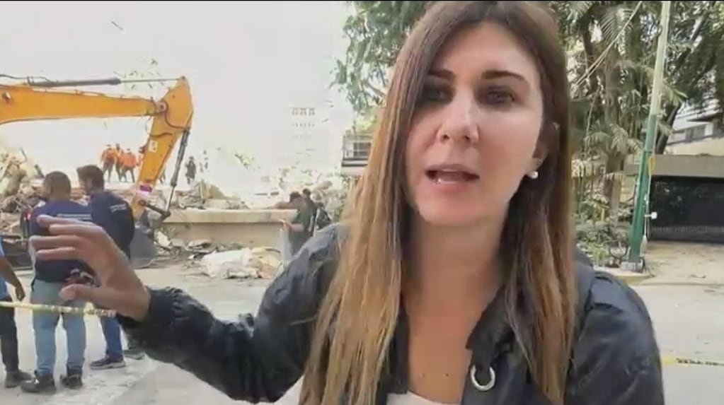 Periodista en vivo durante un terremoto en Caracas
