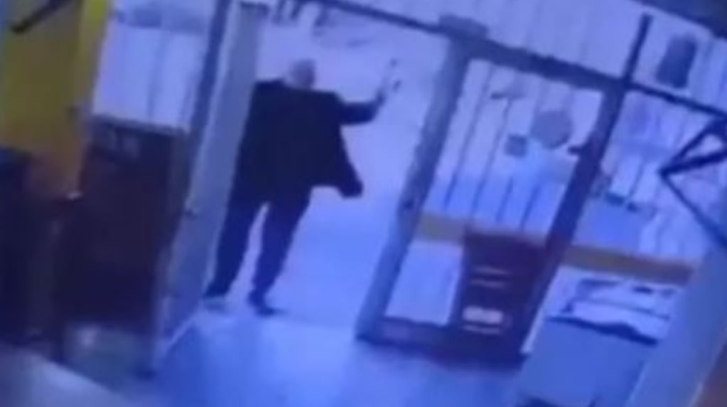 Jubilado ataca panadería en La Plata