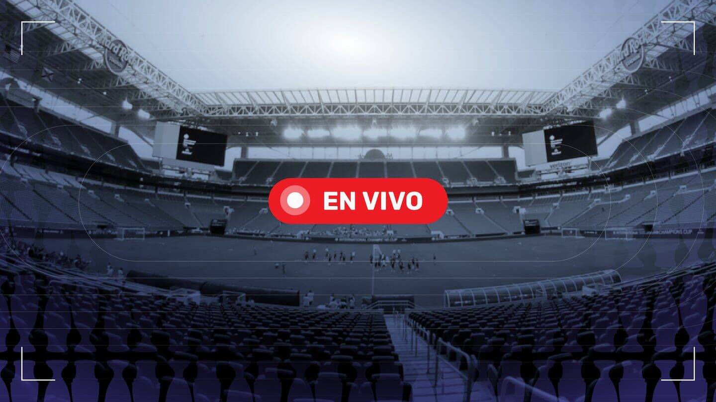Estadio vacío con señal de transmisión en vivo durante el partido de Boca Juniors contra O'Higgins