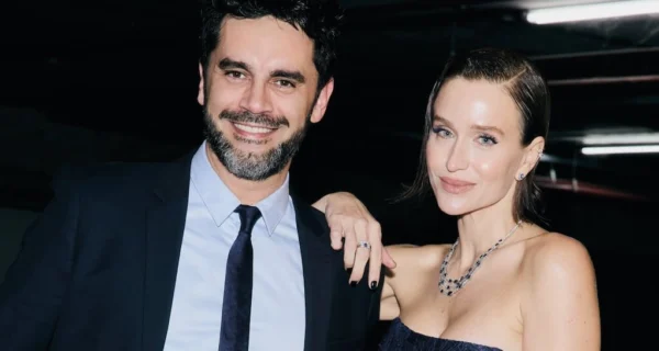 Brenda Gandini y Gonzalo Heredia en los Premios Pinti