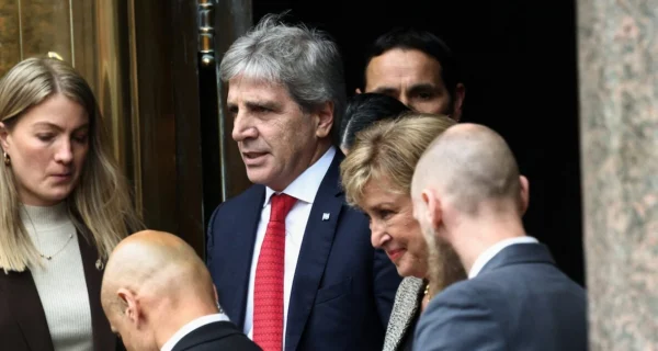 Luis Caputo y Kristalina Georgieva en reunión en Buenos Aires