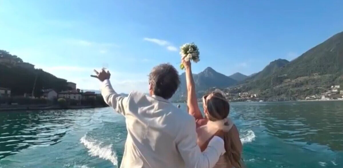 Claudio Rígoli y Elisa celebran su boda en un bote en Italia