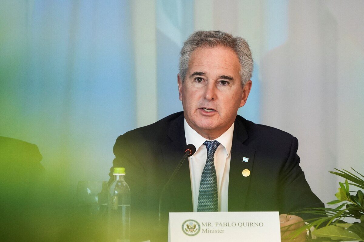 Pablo Quirno, canciller argentino, durante una conferencia de prensa