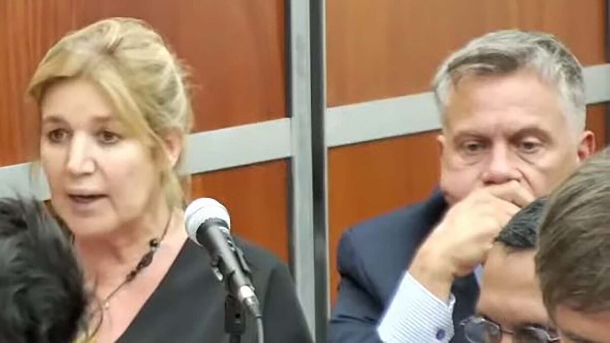 Luciano Spena, nutricionista de la selección argentina, testificando en el juicio por Diego Maradona